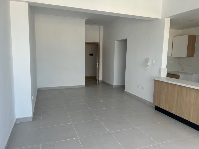 Apartamento en venta Zona Universitaria, con vista al mar