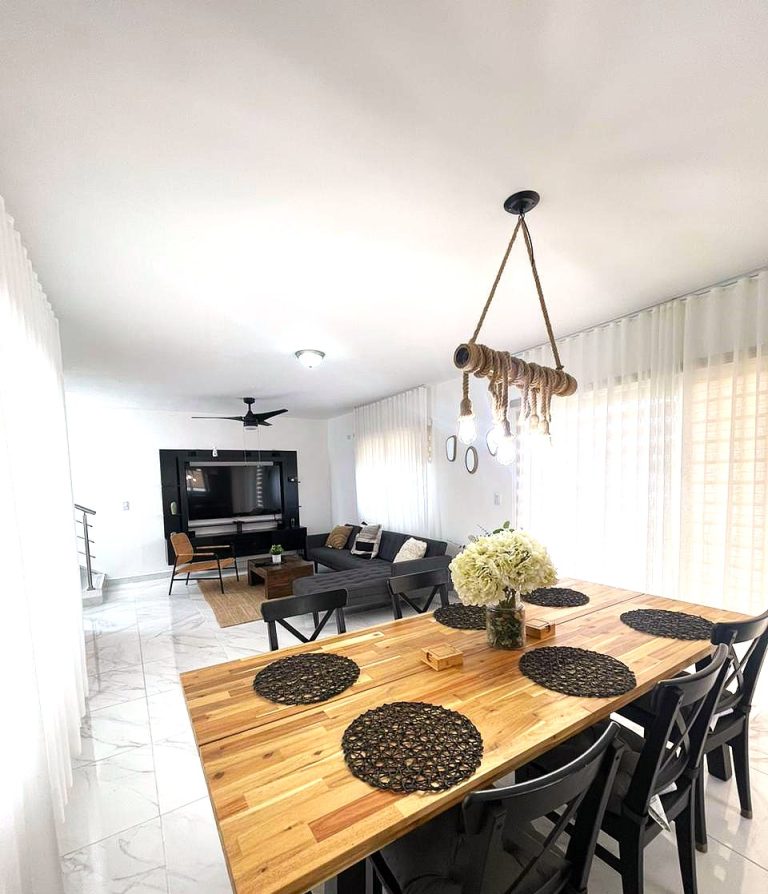 Villa en venta Punta Cana, Amueblada