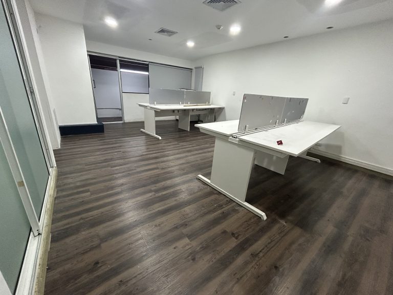 Local de oficinas en alquiler Serralles
